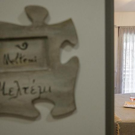 Meltemi Luxury Apartments ネア・ローダ エクステリア 写真
