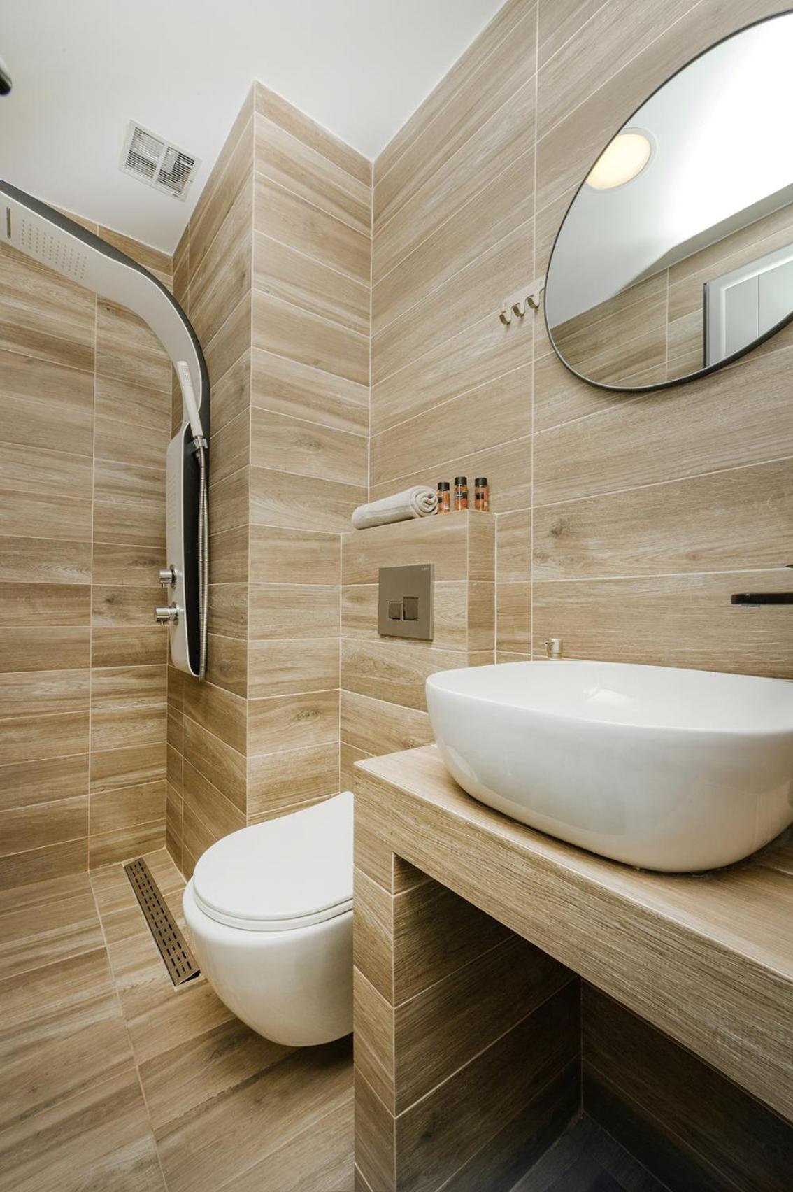 Meltemi Luxury Apartments ネア・ローダ エクステリア 写真